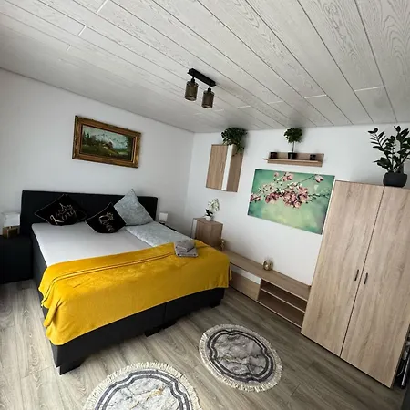 Апартаменты 2 Denis 2 *