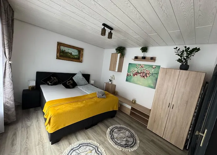 Apartman 2 Denis 2 *